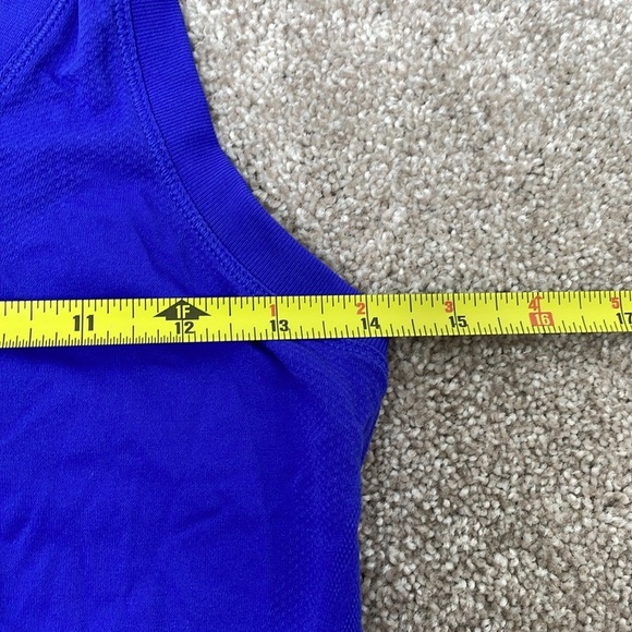 Athleta Momentum Seamless Tank Top - Picture 8 of 9